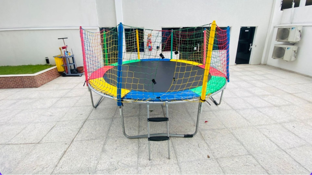 Cama Elástica (Trampolim) para aluguel em festa infantil na Zona Leste de São Paulo - Luck Kids (opção 5)