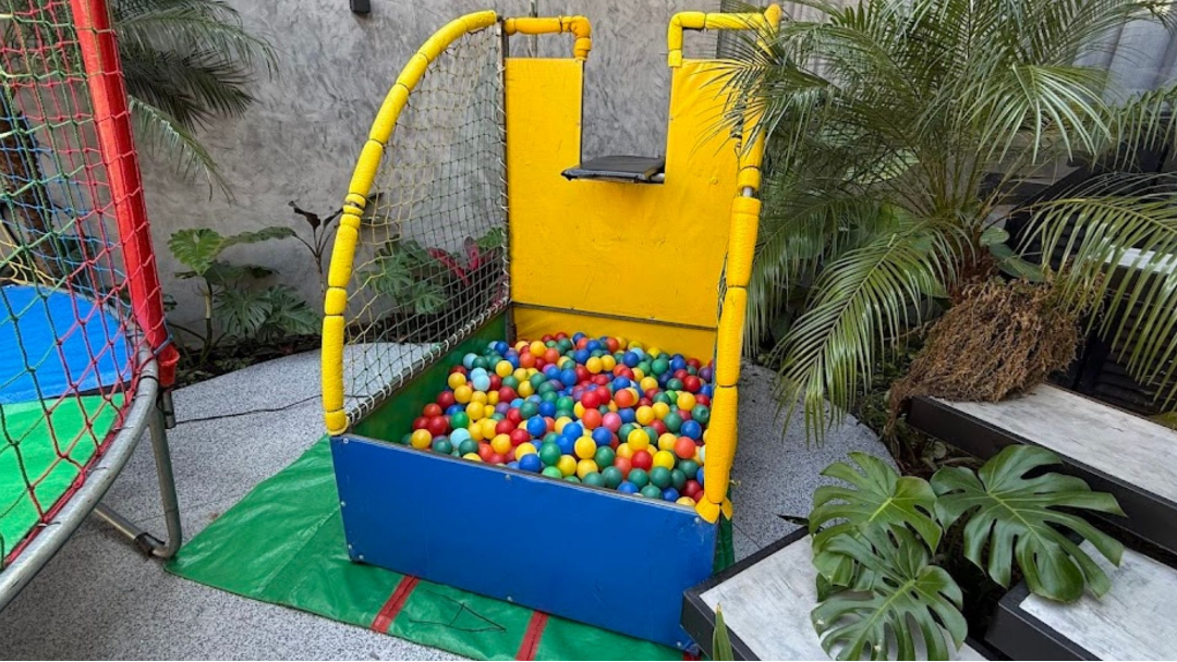 Piscina de Bolinhas para aluguel em festa infantil na Zona Leste de São Paulo - Luck Kids (opção 7)
