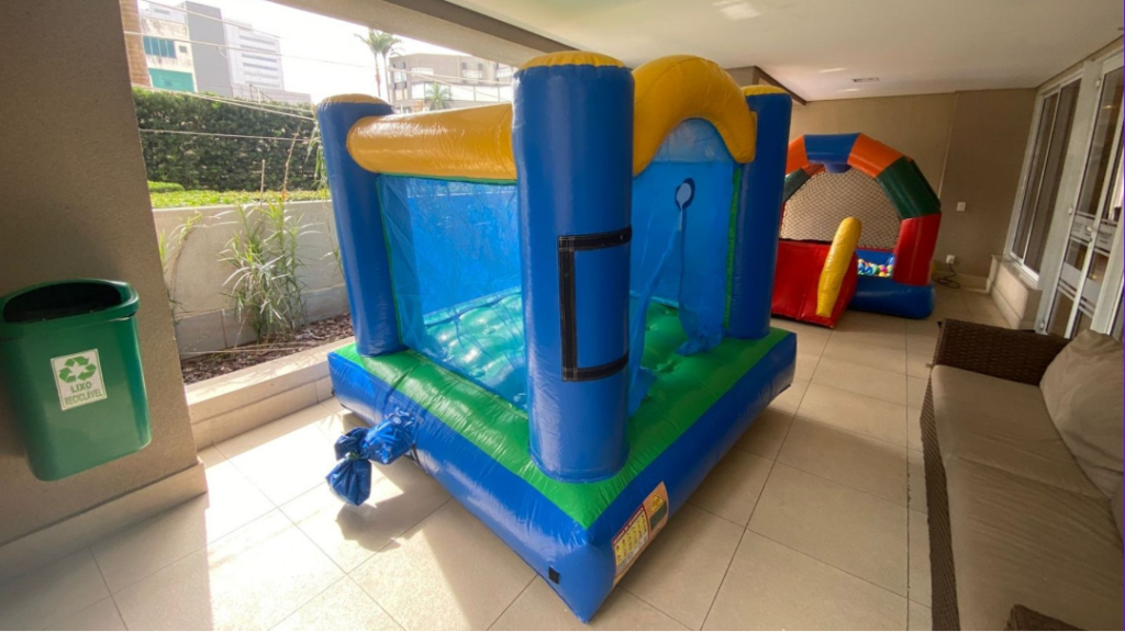 Castelo Inflável para aluguel em festa infantil na Zona Leste de São Paulo - Luck Kids (opção 10)