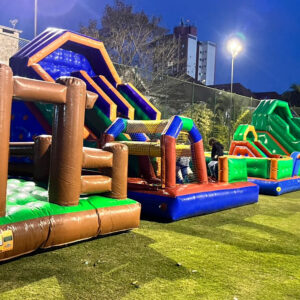 Circuito de Obstáculos Inflável para aluguel em festa infantil na Zona Leste de São Paulo - Luck Kids