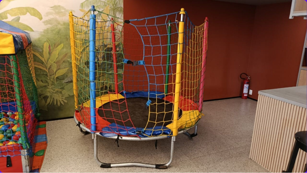 Cama Elástica (Trampolim) para aluguel em festa infantil na Zona Leste de São Paulo - Luck Kids (opção 3)