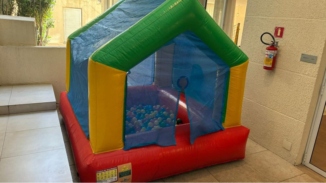 Piscina de Bolinhas inflável para aluguel em festa infantil na Zona Leste de São Paulo - Luck Kids (opção 8)